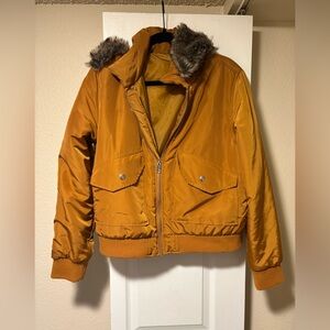 Wild Fable Mustard Jacket with Faux Fur detachable collar